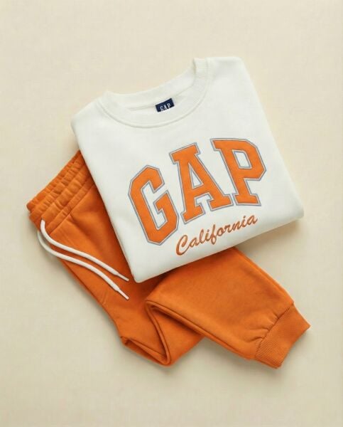 GAP BASKILI KOMPAK TAKIM