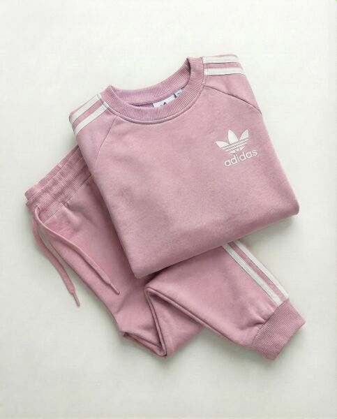 ADİDAS  3-10 YAŞ  TAKIM