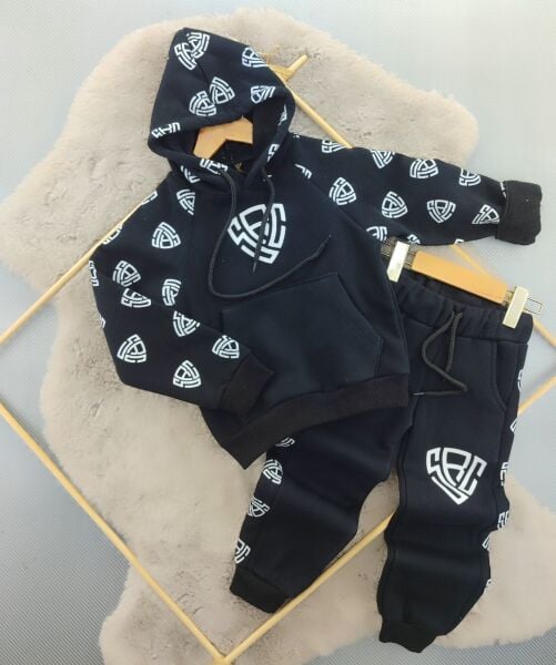 Kendinden desenli kapşonlu takım