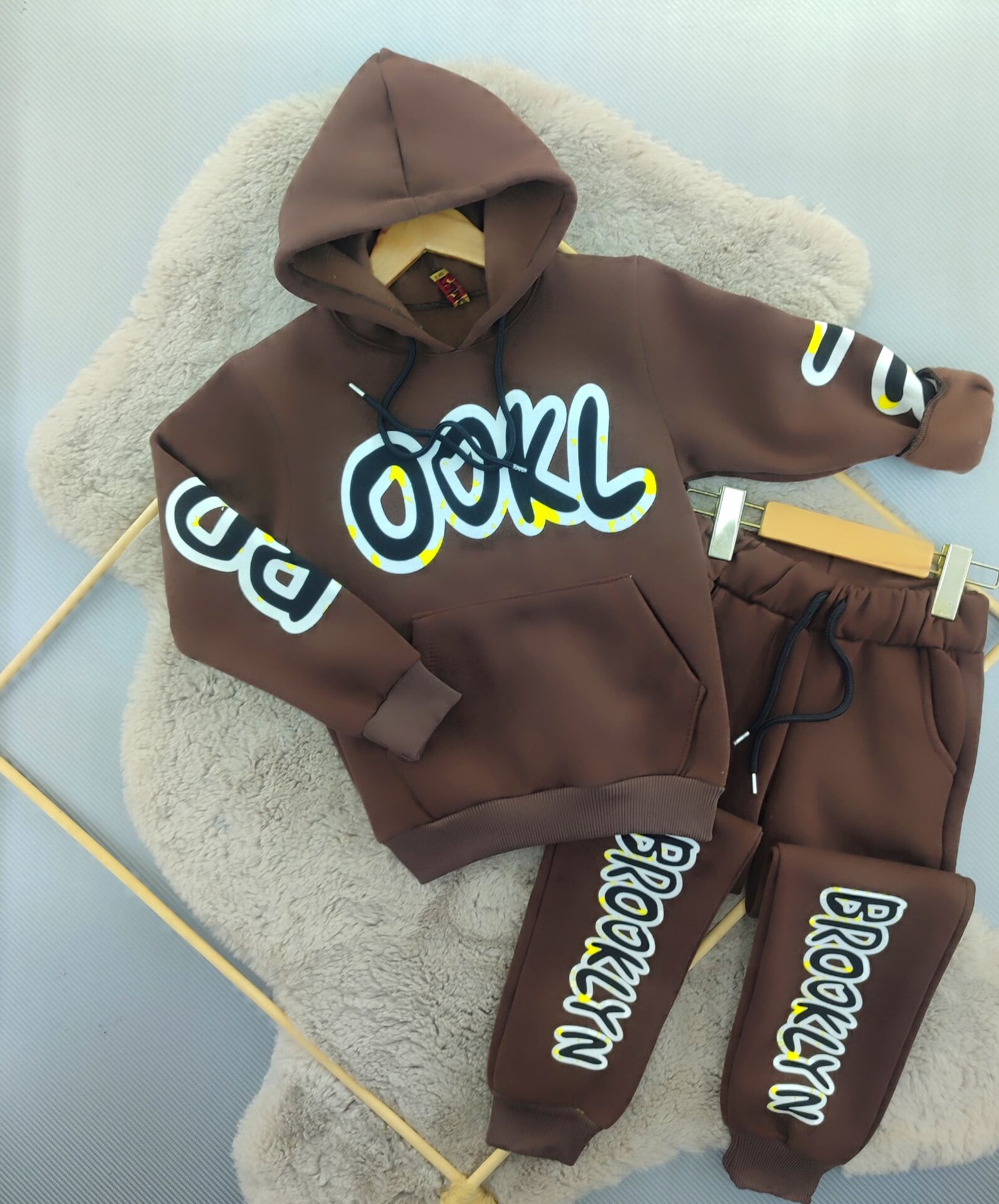 Brooklyn baskılı 3 iplik takım