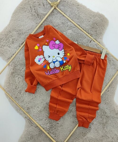 Hello Kitty Takım