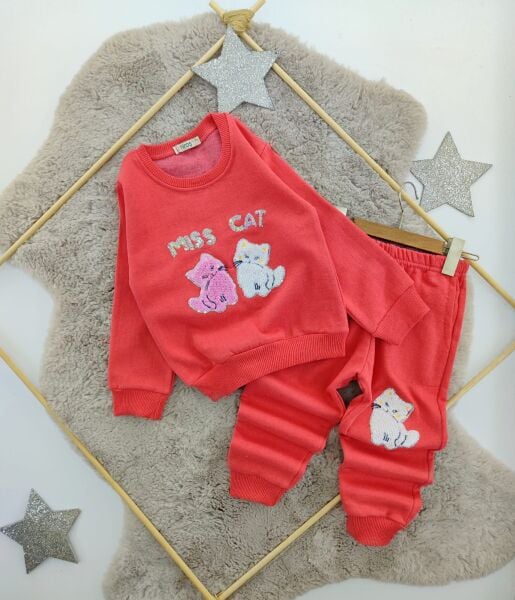 HRŞ Miss Cat Takım