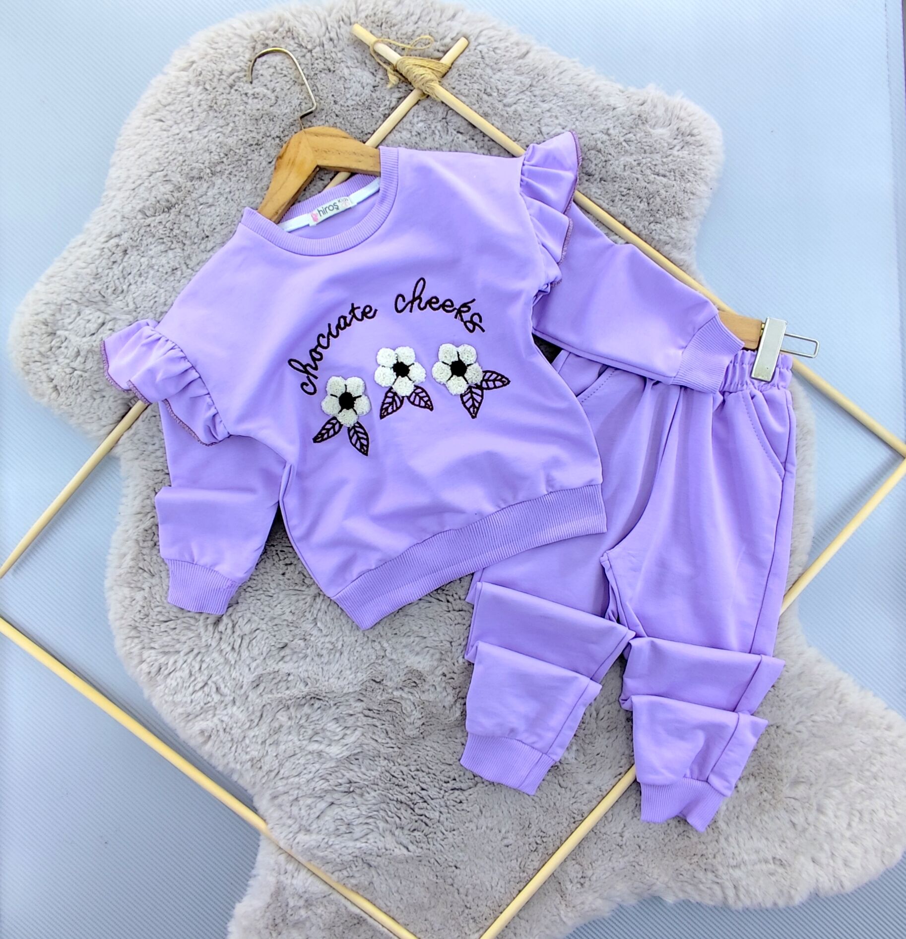 Çiçek nakışlı kız takım