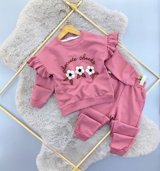 Çiçek nakışlı kız takım