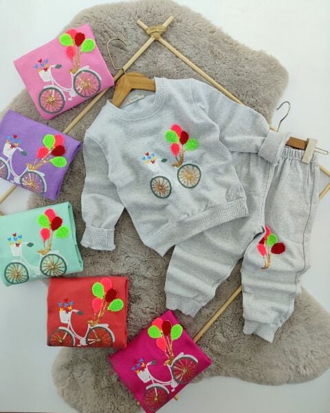 Hrş Balonlu Bisiklet Nakışlı Takım