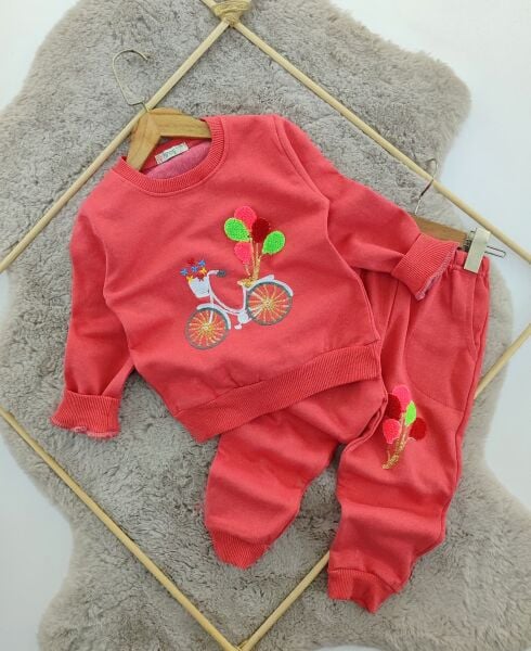 Hrş Balonlu Bisiklet Nakışlı Takım