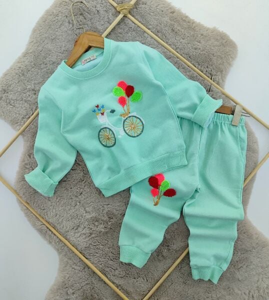 Hrş Balonlu Bisiklet Nakışlı Takım