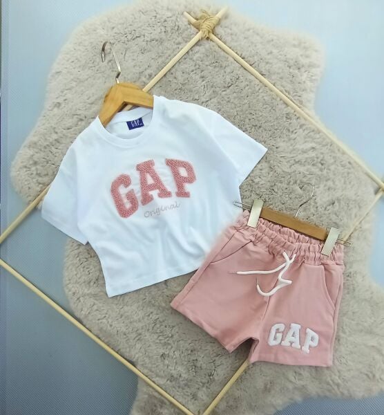 GAP SÜZÜNE NAKIŞ TAKIM