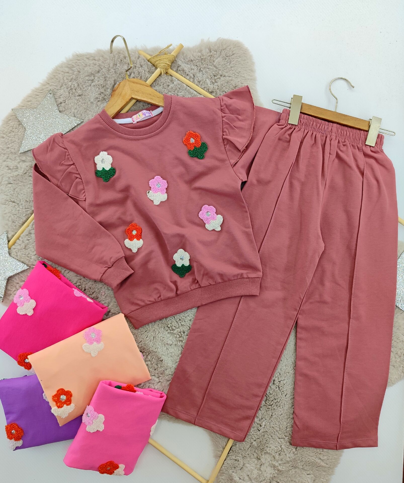 Keskin 5-8 Yaş Çiçekli Takım