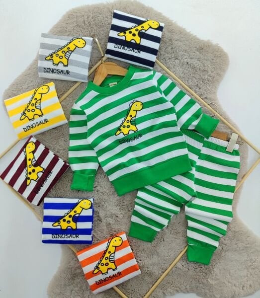 Orjinal çizgili dinazor nakış