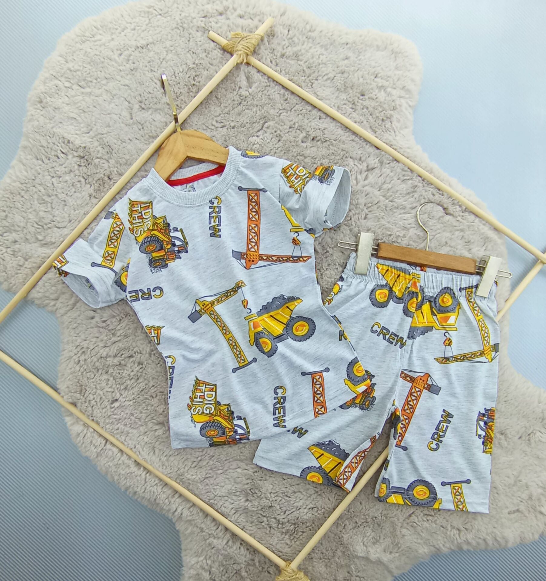 TRAKTÖR  BASKİLİ  KAREKTER TAKIM