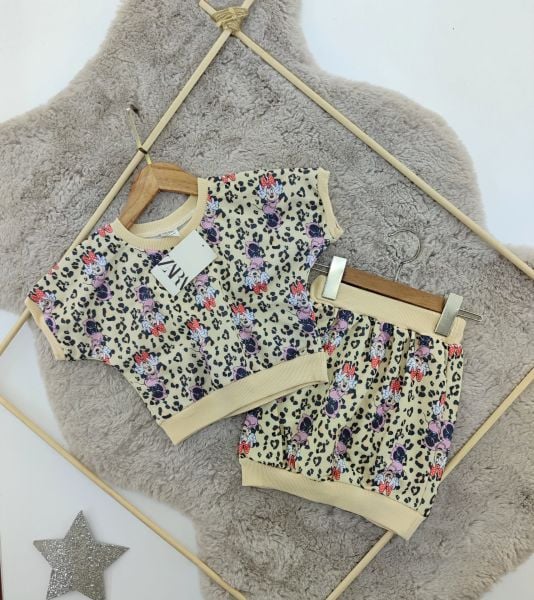 LEOPAR DESEN ETEKLİ TAKIM (Dijital)