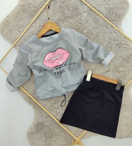 LİPS BASKILI ETEKLİ TAKIM